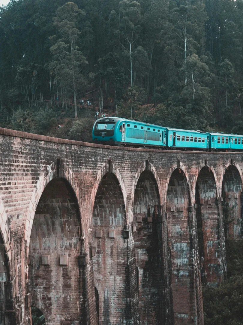 Nine Arches Bridge, Ella