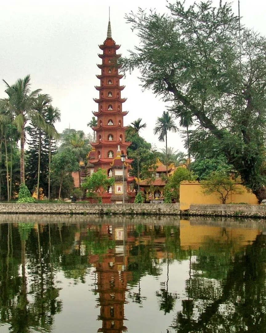 Vietnam Explorer – Where Culture Meets Nature