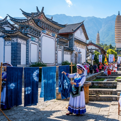 Traditional Bai cultural tea ceremony and artisan experience in a heritage courtyard, Dali China