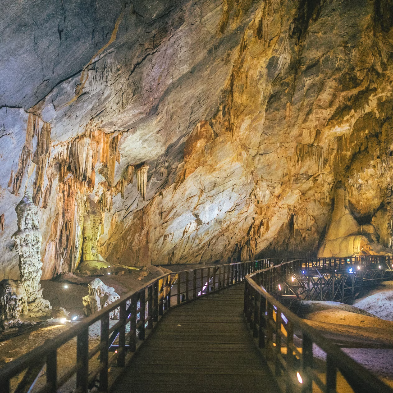 Guided cave expedition through the world's largest caves at Phong Nha-Kẻ Bàng National Park Vietnam