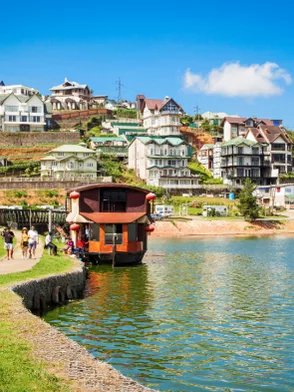 Gregory Lake in Nuwara Eliya with scenic boating views