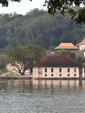 Kandy Lake surrounded by cultural landmarks in Sri Lanka