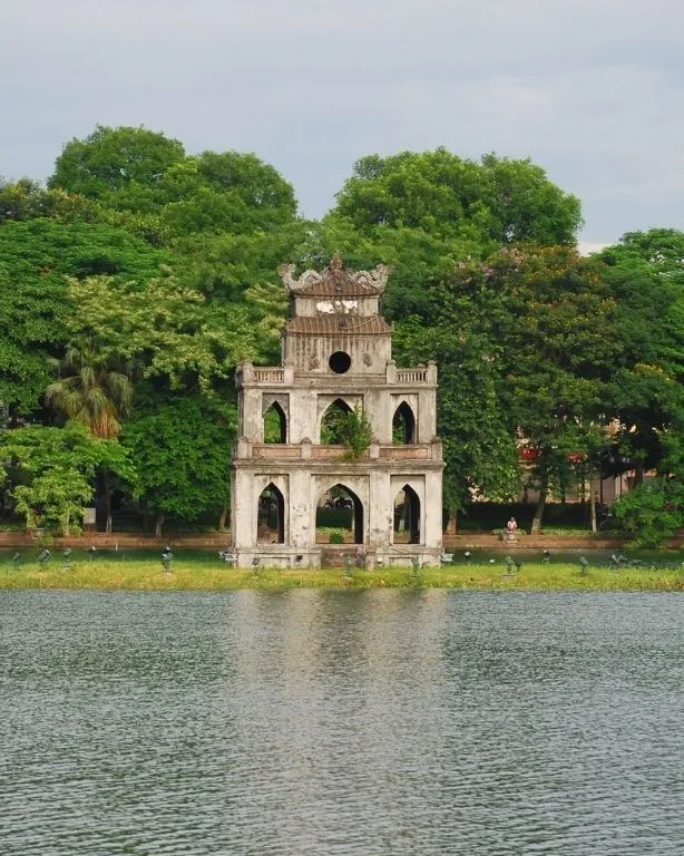 A Journey Through Vietnam’s Scenic Masterpieces