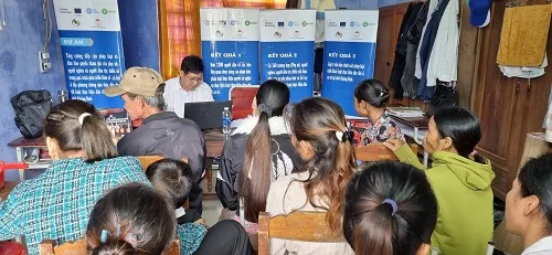 Tư vấn pháp luật và Hỗ trợ pháp lý thực hiện Luật THDCCS cho cộng đồng