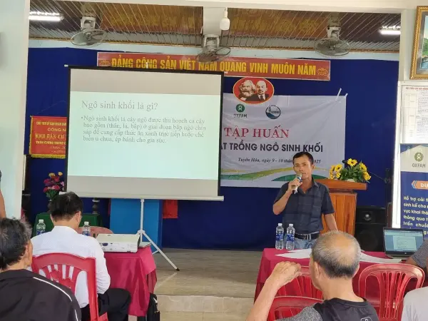Tập huấn kỹ thuật trồng ngô sinh khối — ảnh 18