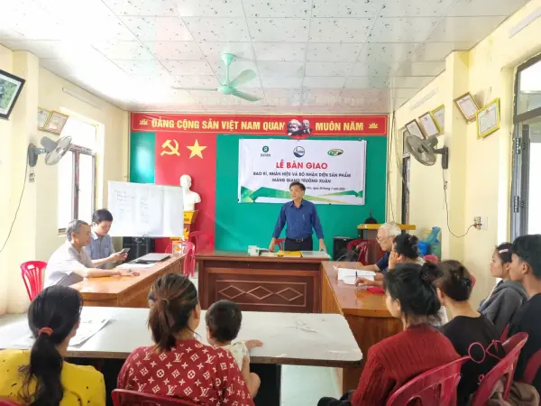 Lễ bàn giao bao bì, nhãn hiệu và bộ nhận diện sản phẩm măng Giang Trường Xuân — ảnh 1