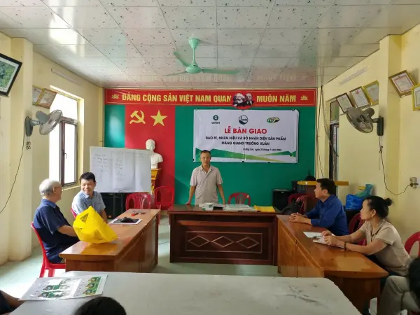 Lễ bàn giao bao bì, nhãn hiệu và bộ nhận diện sản phẩm măng Giang Trường Xuân — ảnh 5
