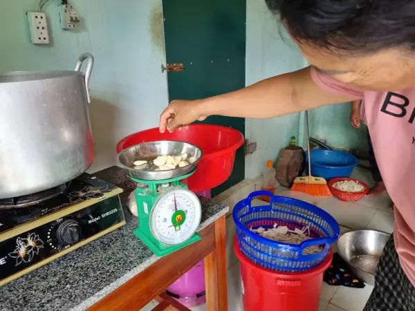 Tập huấn kiến thức vệ sinh an toàn thực phẩm và kỹ thuật công nghệ chế biến măng — ảnh 29