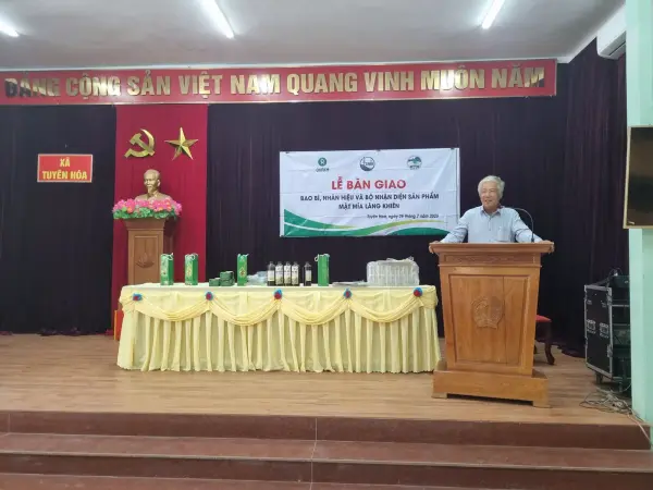 Lễ bàn giao bao bì, nhãn hiệu và bộ nhận diện sản phẩm mật mía Làng Khiên — ảnh 3