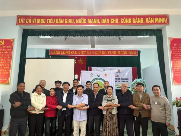 Hội thảo chung tay chia sẻ kinh nghiệm doanh nghiệp và cộng đồng cải thiện đời sống Trường Sơn — ảnh 11