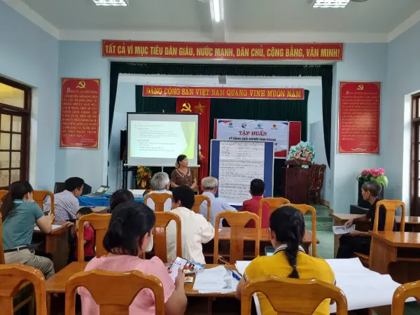 Tập huấn kỹ năng khởi nghiệp kinh doanh và ứng dụng công nghệ bán hàng xã Trường Sơn — ảnh 7