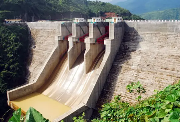 RDPR phối hợp tổ chức chuyến tham quan thực tế thủy điện A Vương và Đak mi 4 tại Quảng Nam cho người dân Quảng Bình