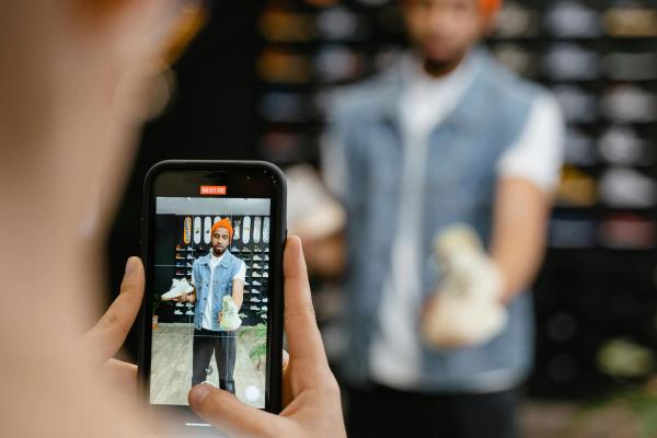 10 Must-Have Apps for Aussie Fashion Resellers (2025 Edition)