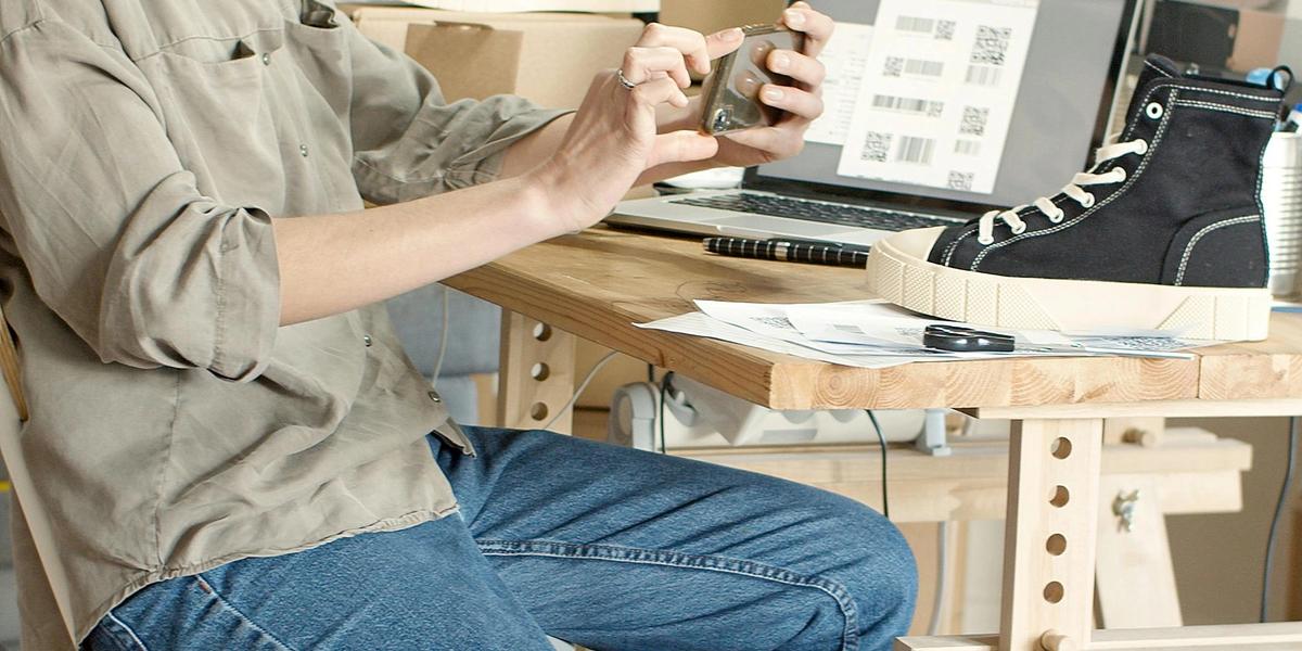 How to Start Reselling in Australia (2025 Guide for Beginners)