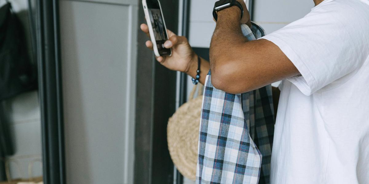 Shopfront vs Crosslist (2025): The Best Crosslisting Tool for Australian Resellers