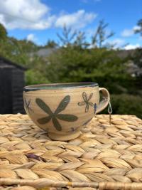 Hand-Painted Daisy Bowl Mug - Image 3