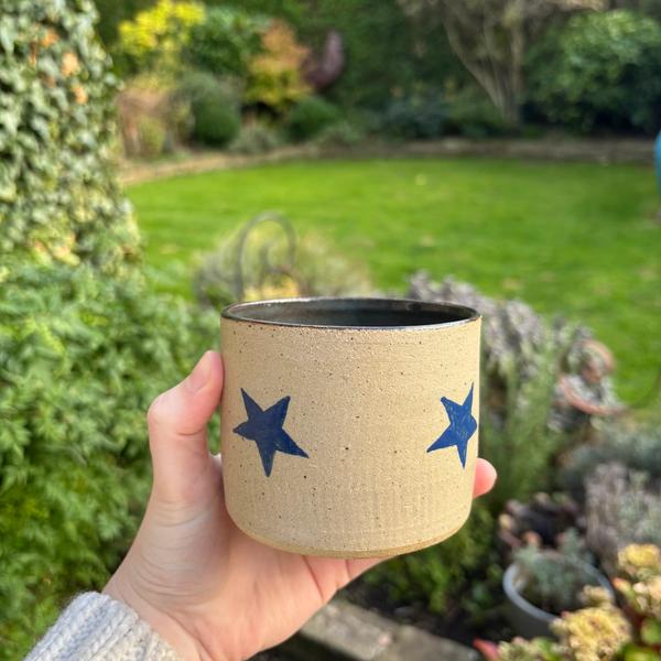 Cup