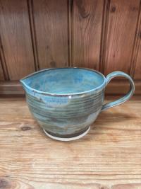 Mixing jug