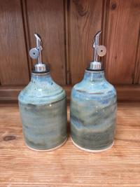 The Speckled Sea Oil Pourer - Image 3