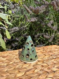 Christmas Tree Tea Light Holder - Image 3