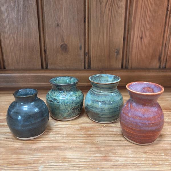 Bud vase