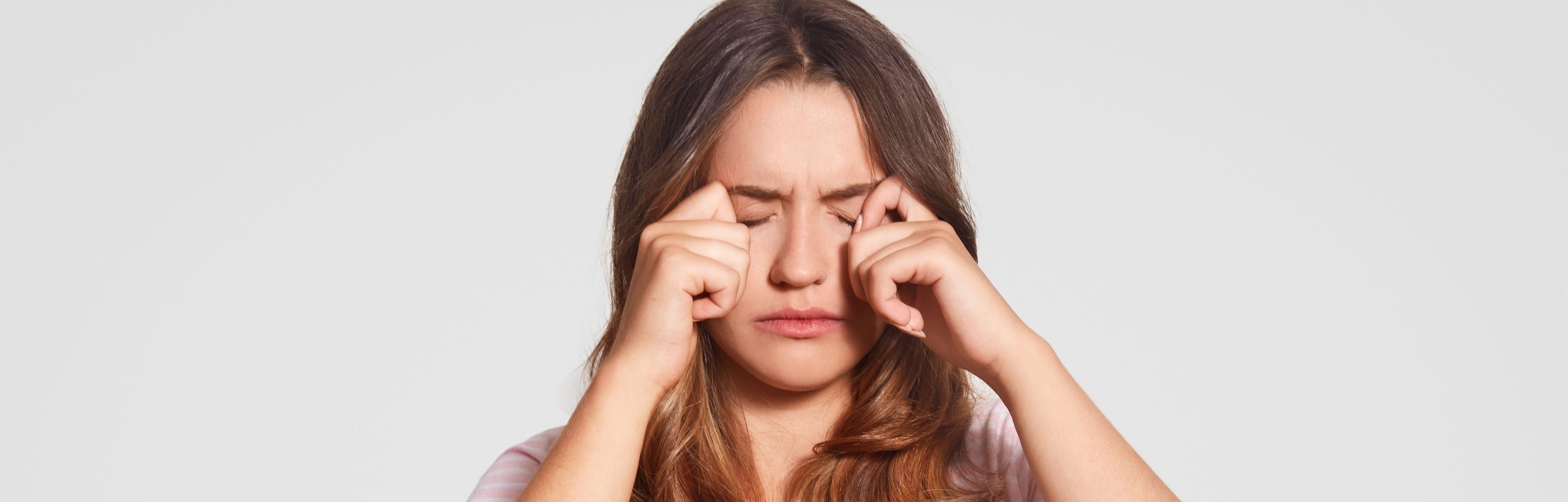 Ojos cansados: síntomas y tratamiento