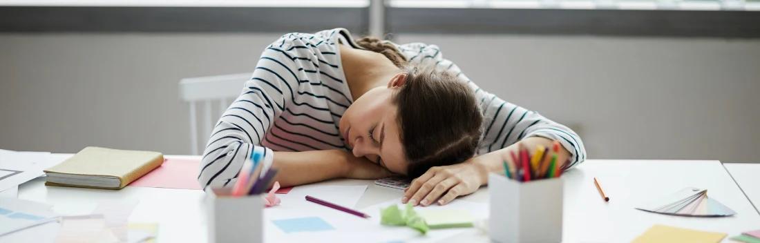 Cansancio acumulado: cómo una semana intensa puede afectar a tu energía, descanso y bienestar