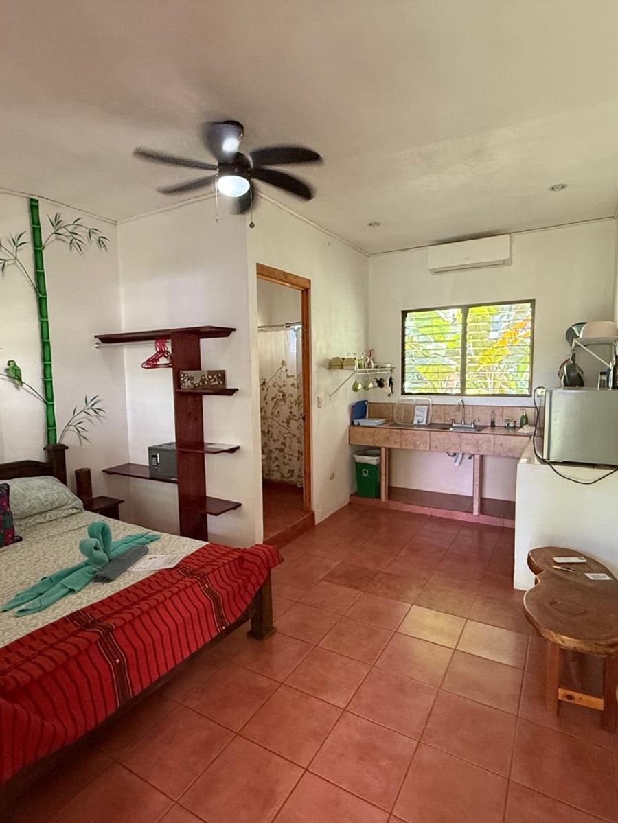 A/C Kitchenette Room