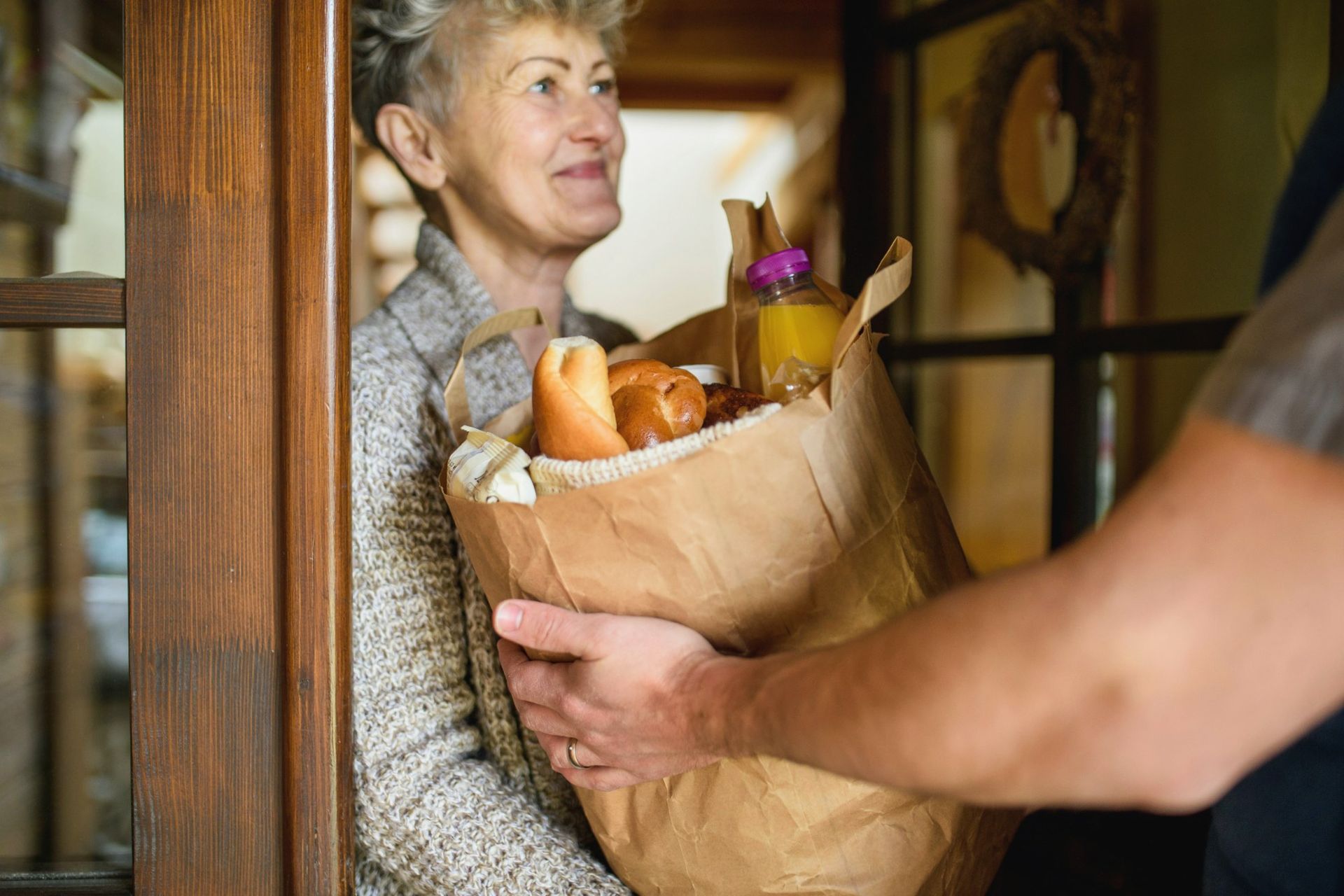 Saving on the food shop, online