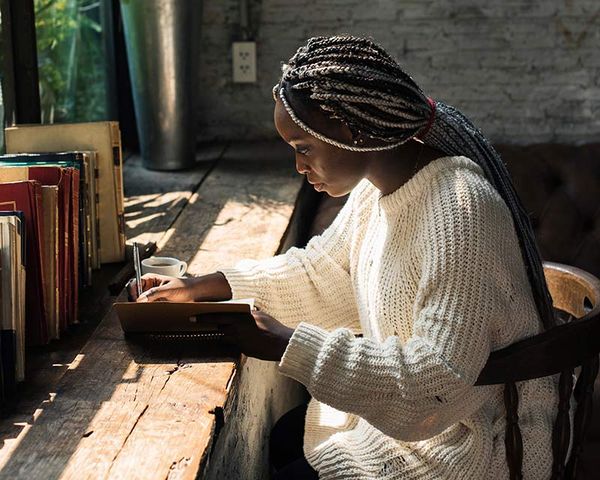 WOMEN IN LITERATURE- The Power of the Female Voice in Shaping Our World