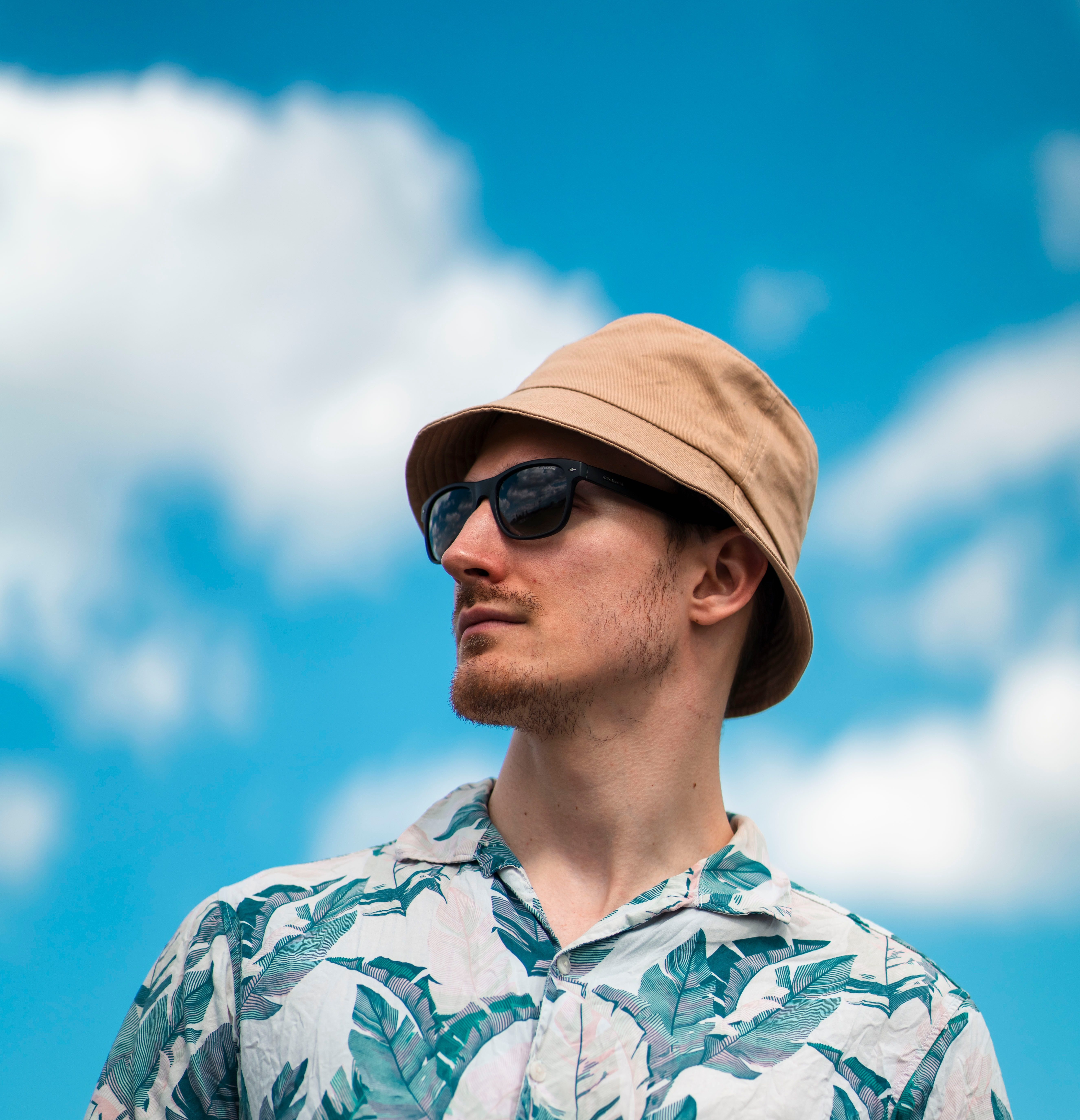 DUBSHROUD — press photo 1