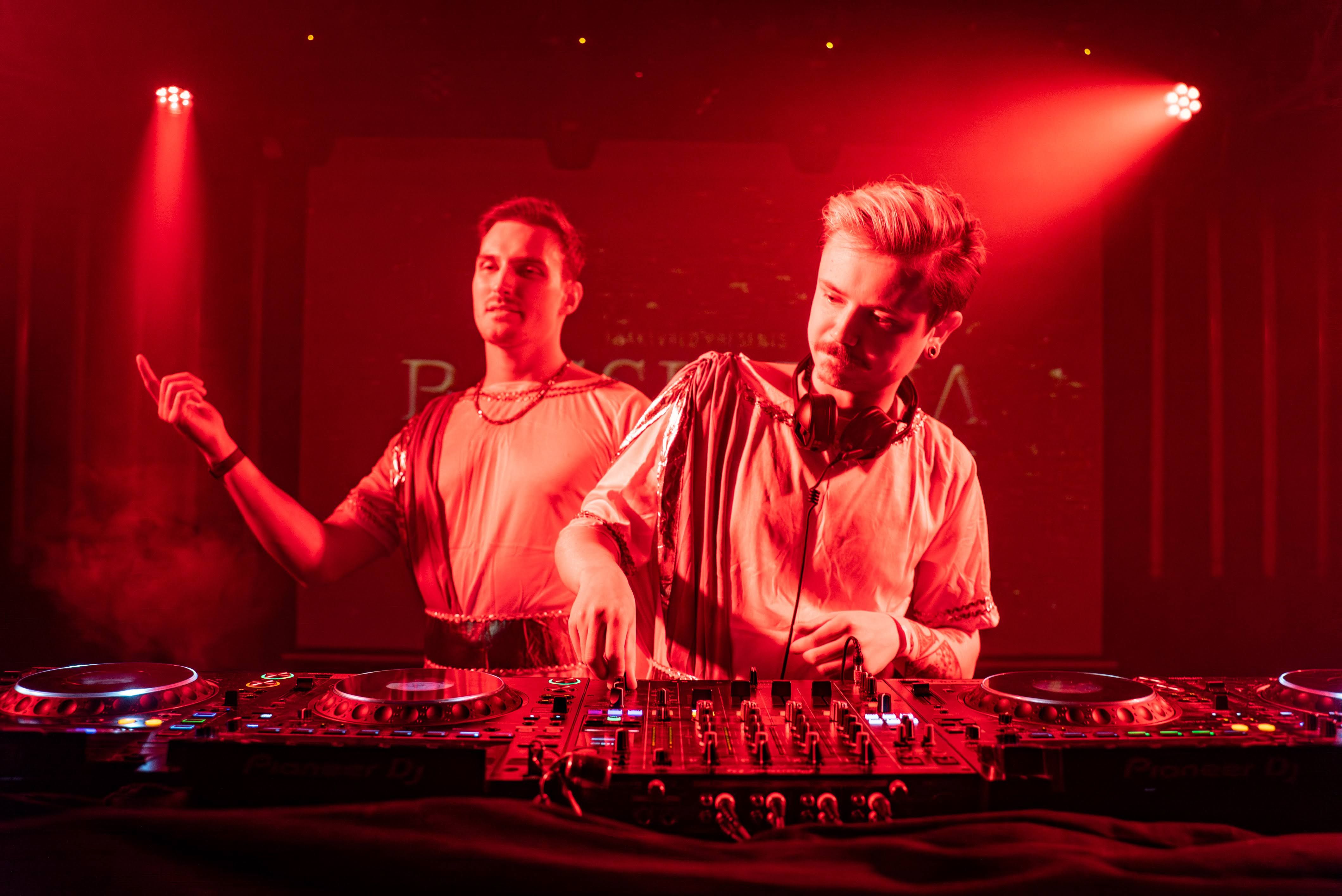 Dubshroud b2b Saint Pöpsy at Bassiopeia