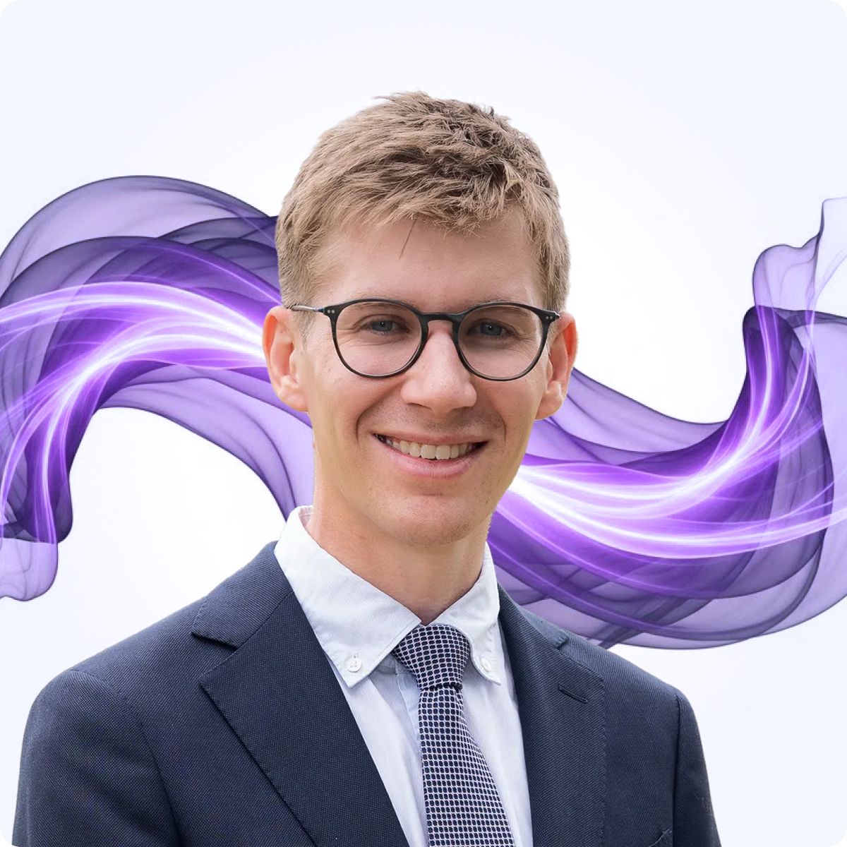 Portrait of Dr Adam Mylonas