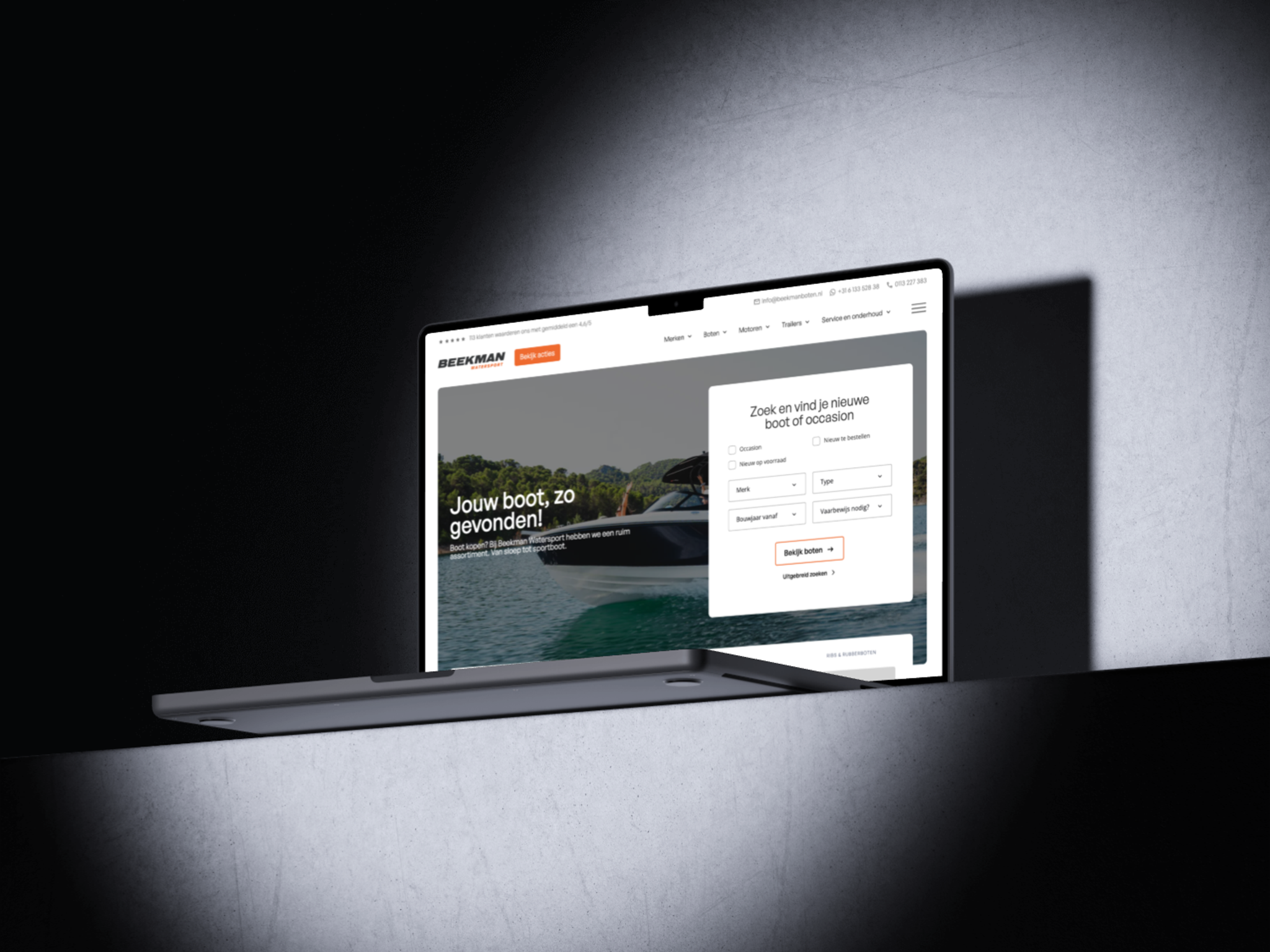 Professionele website laten maken: de website van Beekman Watersport op een MacBook