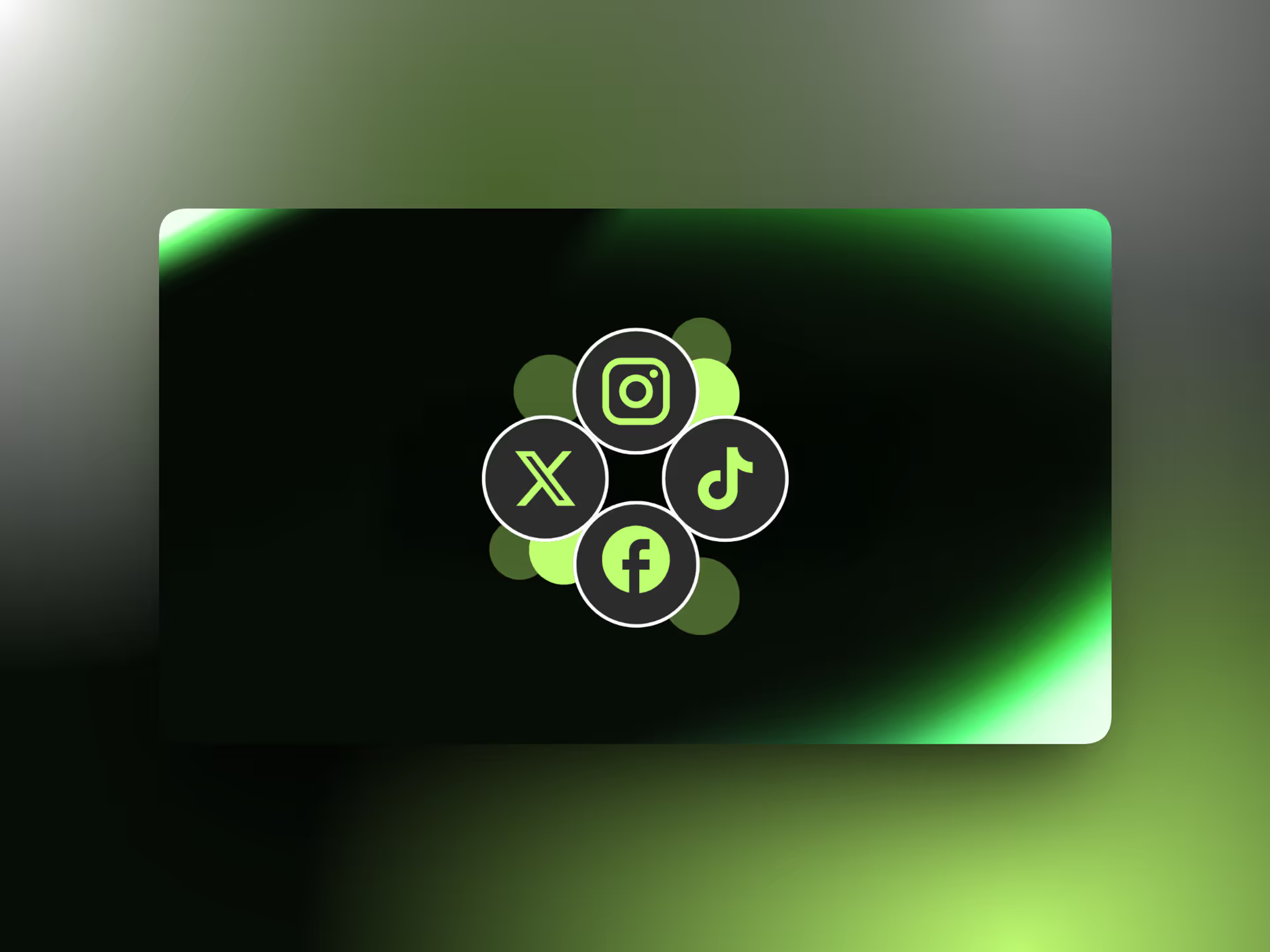 Social media iconen van Instagram, TikTok, Facebook en X op een kaart