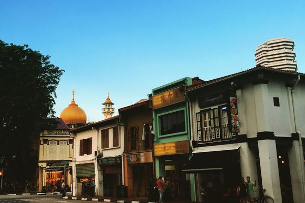 Will the Real Singapore Please Stand Up?