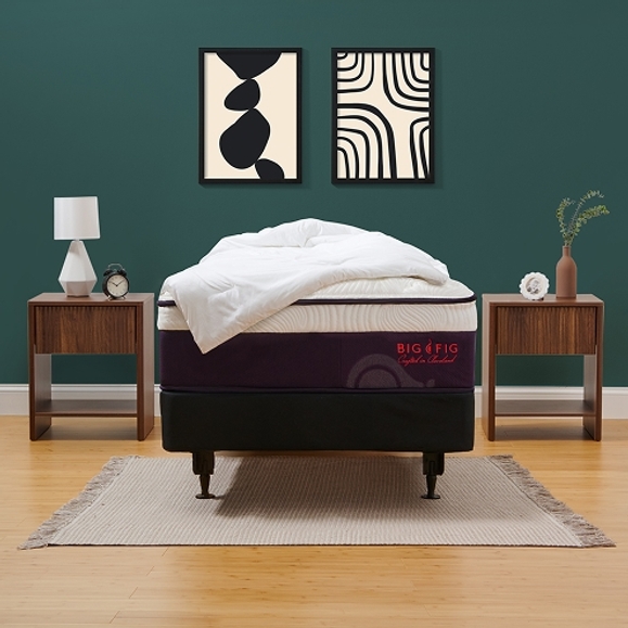 Big Fig's Medium Firm Mattress Is Available In Twin XL Size.