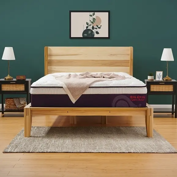 Big Fig's Hybrid Memory Foam Mattress Is Available In Queen Size.