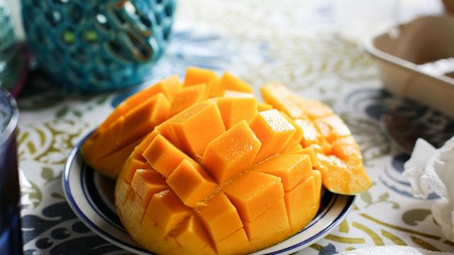Is Mango Good for Diabetes? (An Indian Dietitian Explains)