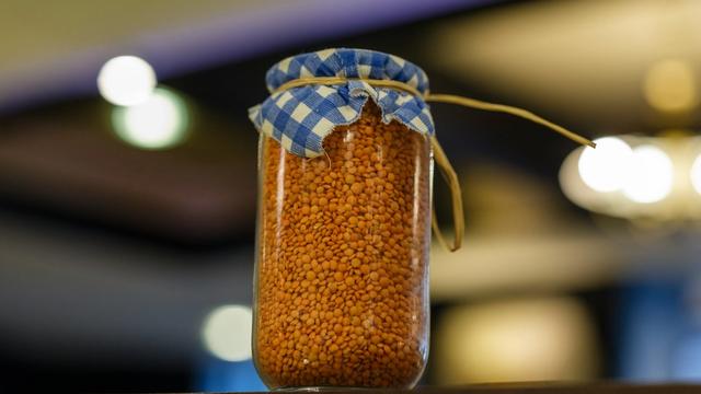How to Eat Healthy Indian Food Abroad: An NRI Guide