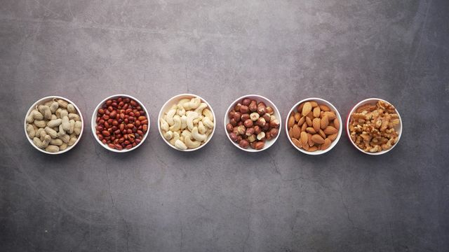 Seed Cycling for PCOS: Does It Actually Work?