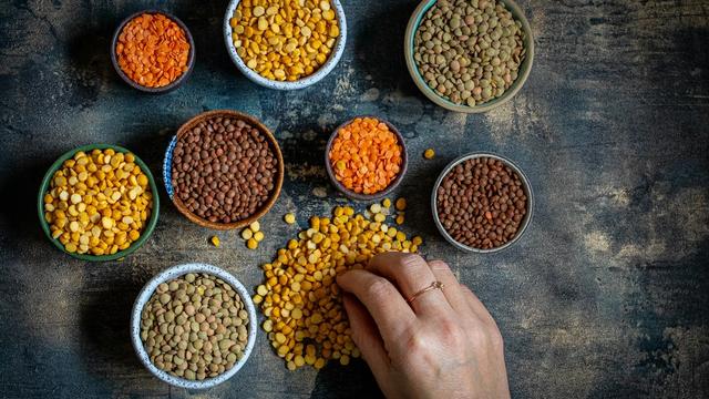 Uric Acid Diet Chart: Indian Foods to Eat, Avoid, and a 7-Day Plan