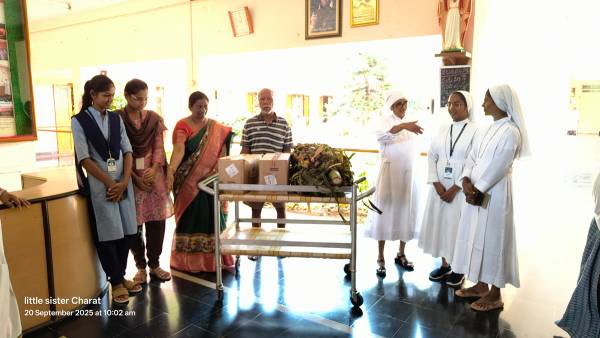 Mother Gnanamma Outreach - Photo IMG20250920100249
