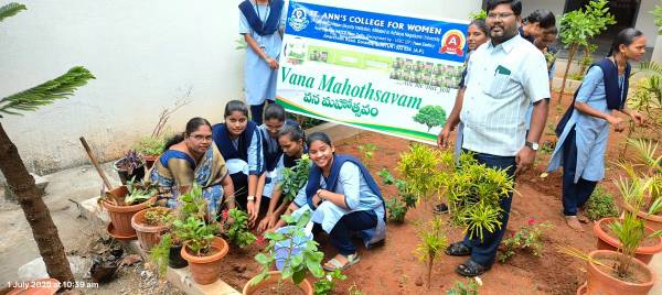 Eco Club & Environment - Photo 156f58e5-08bc-4a3b-b60a-0155172af082