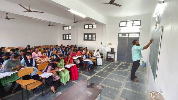 Competitive Exam Coaching - Photo IMG20250127135323