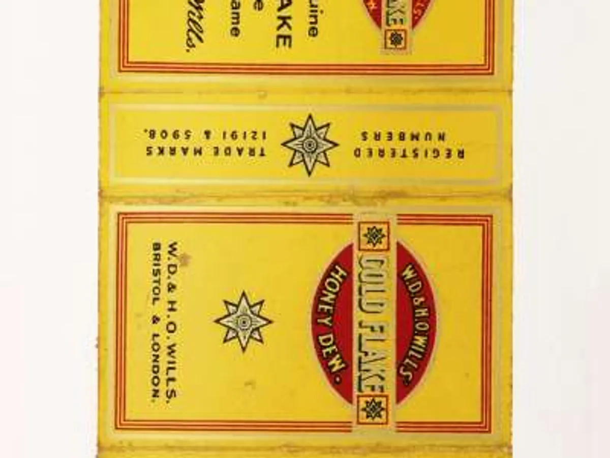 Fag Packets (Gold Flake)