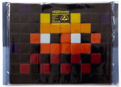 Invasion Kit 16, Flashinvader by Invader