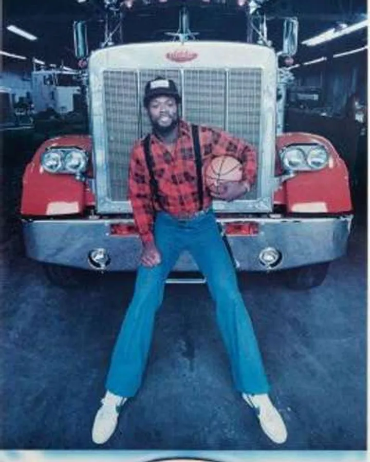Truck by Jeff Koons