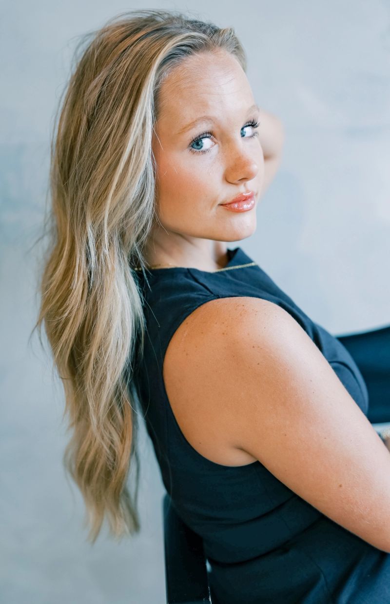 Abby  photograph 9