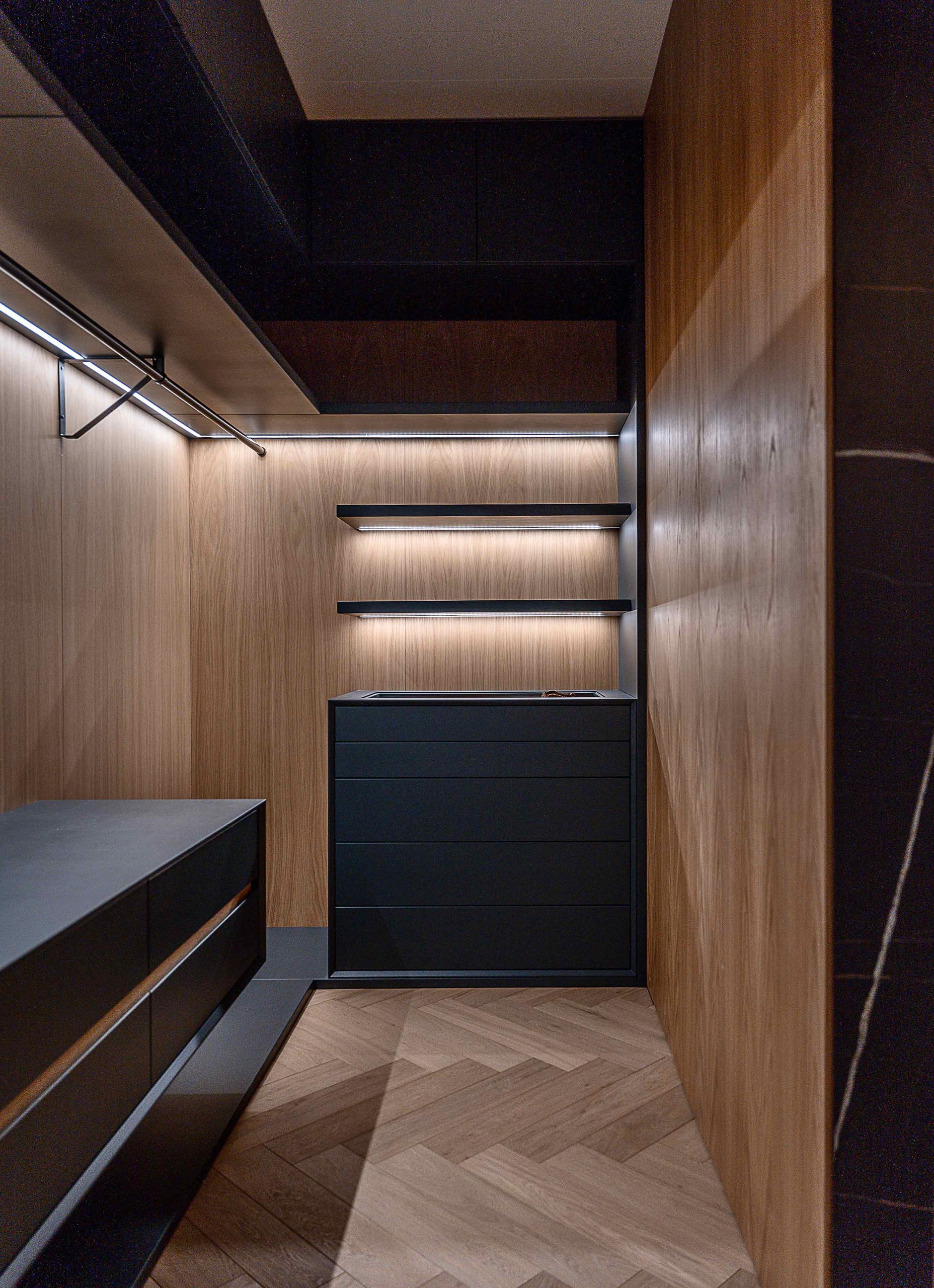 STONE HOUSE - Imagen 16